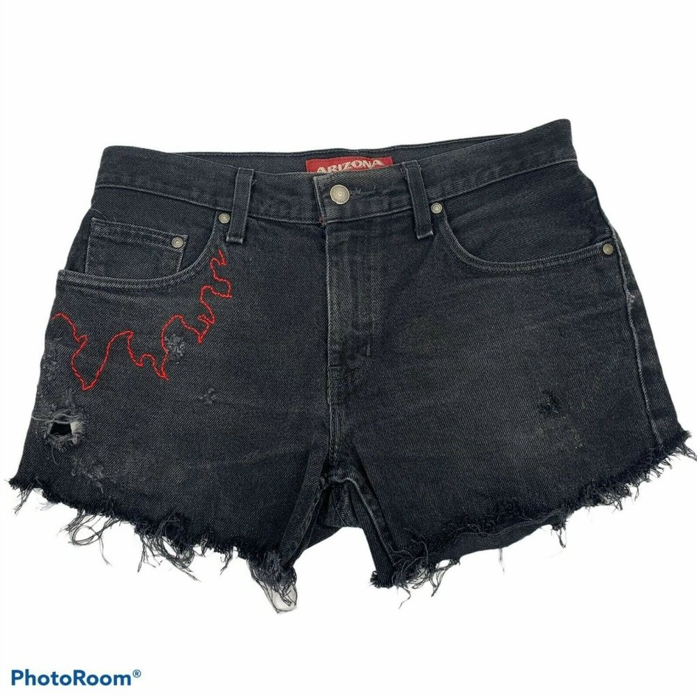 Vintage Y2K High Rise Mom Jeans Cut Off Distressed Shorts Denim Women's Size 28